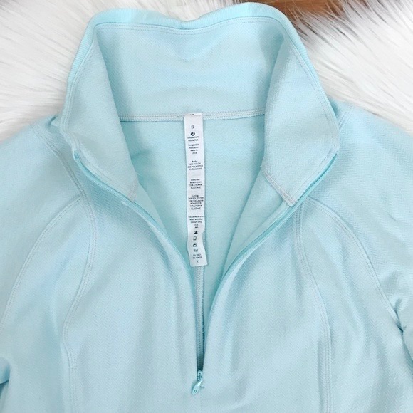 Lululemon Runderful Jacket - Picture 10 of 15